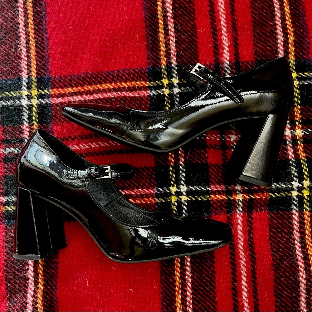 Jeffrey Campbell Bourdin Mary Jane Pump Heels in Black Patent
